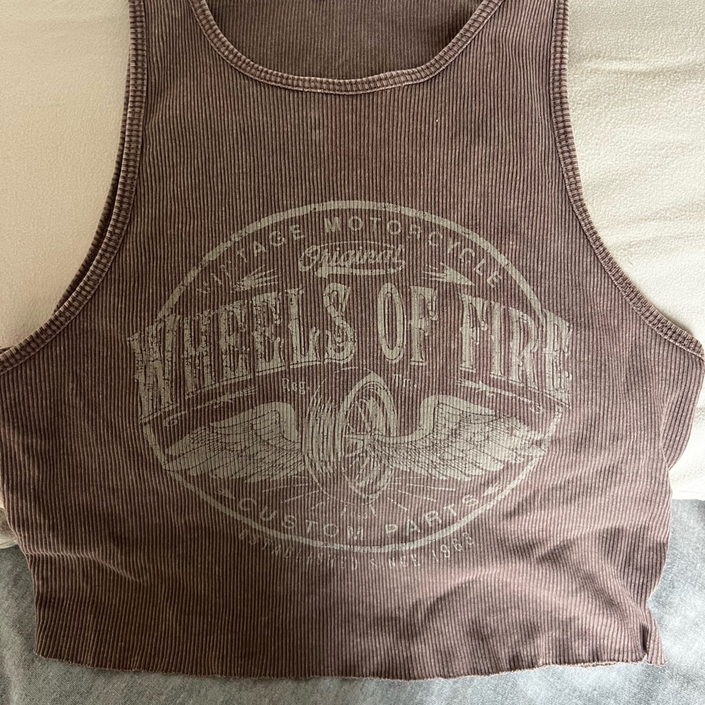 Garage crop tank vintage look! Size M